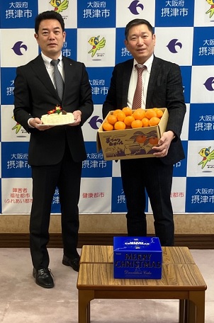 佐竹食品様からクリスマスケーキの寄贈