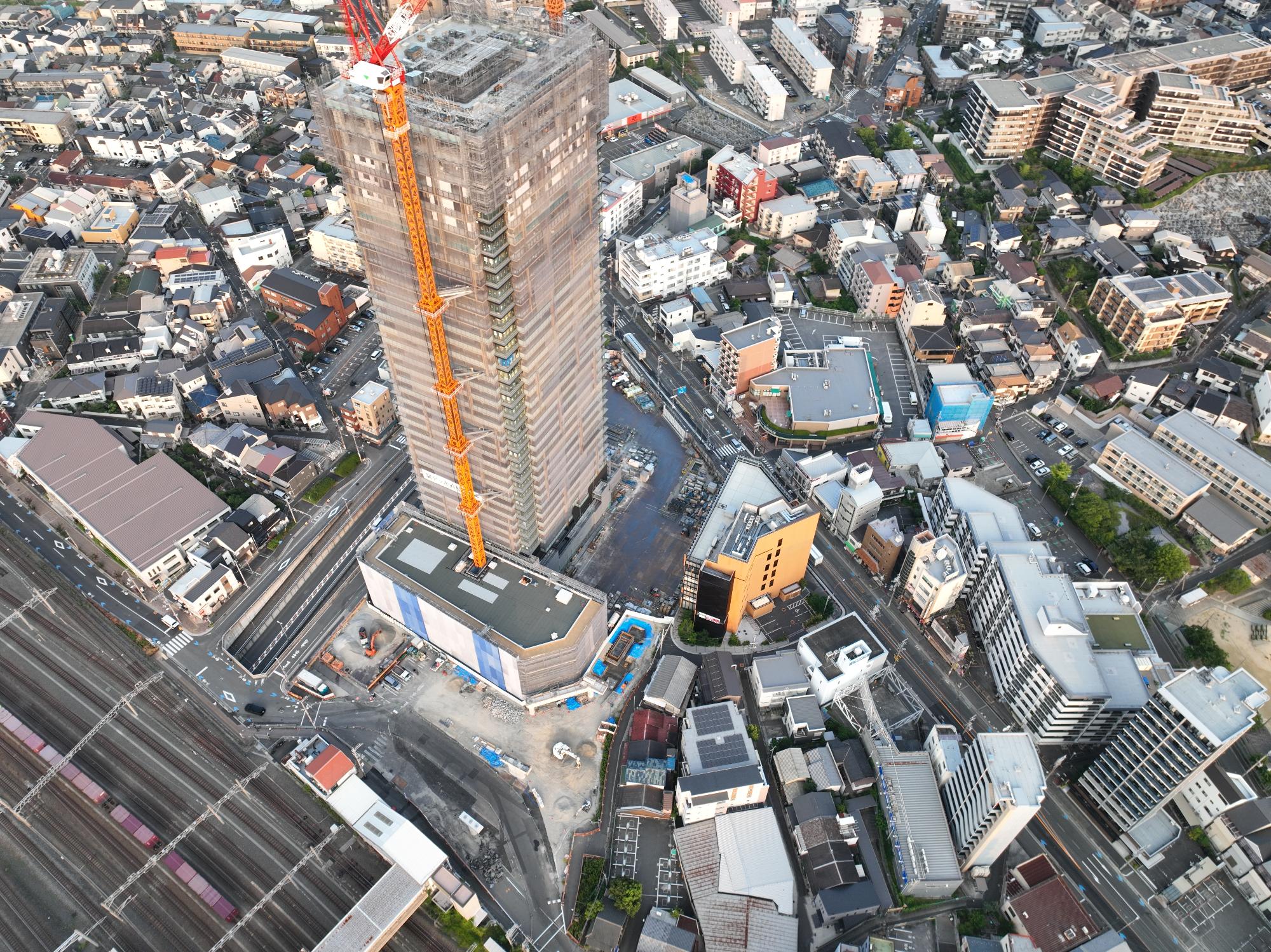 南東側から